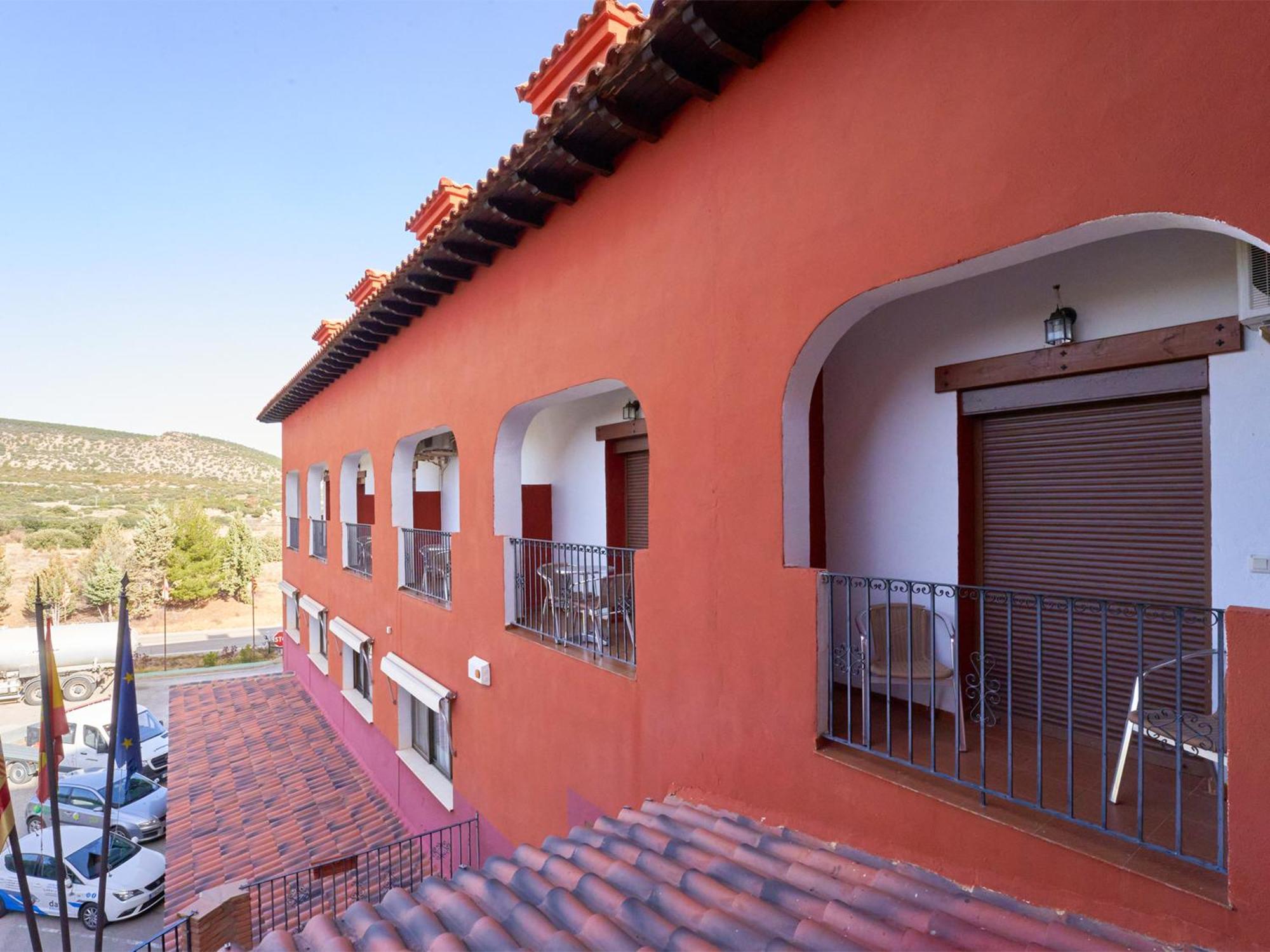 Hotel La Rueda 3000 Mora de Rubielos Exterior photo